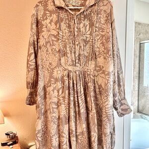 Magnolia Pearl OS Tunic